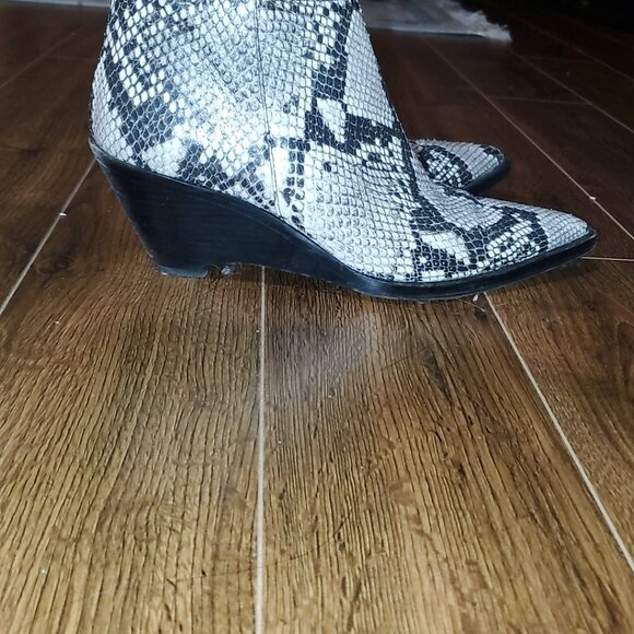 Acne Studios Snakeskin Leather Ankle Boots - Picture 3 of 8